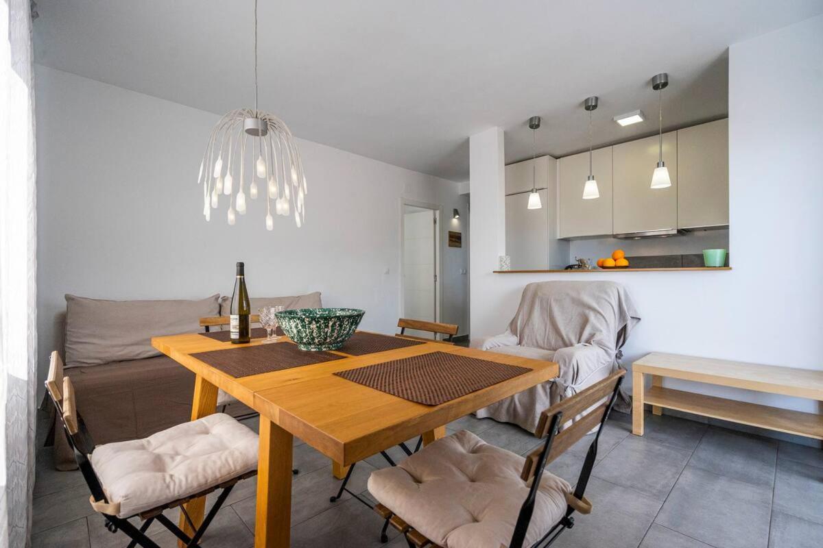 Playa Costa Templada Apartment อัลมูเญการ์ ภายนอก รูปภาพ